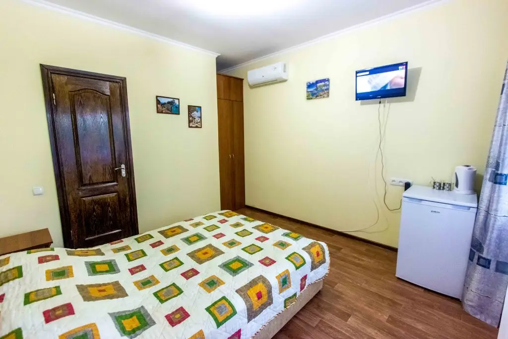 Судак: Guest House Prokhlada