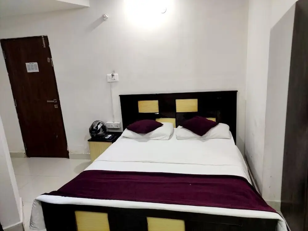 Бангалор: PPH Living  Live Inn