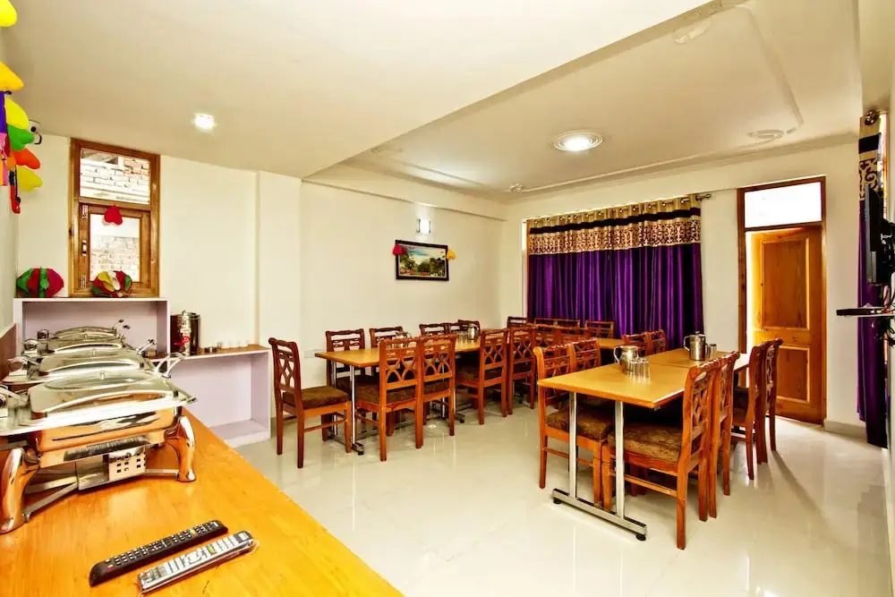 Бир: Goroomgo Uday Homestay Himachal Pradesh