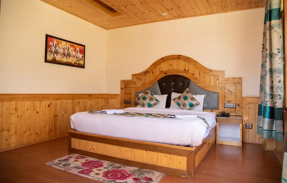 Бир: Goroomgo Uday Homestay Himachal Pradesh