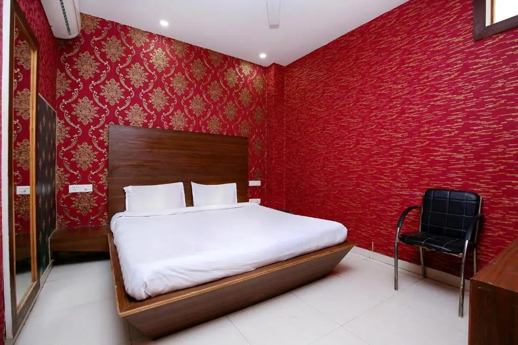 Зиракпур: FabHotel Pearl Grand
