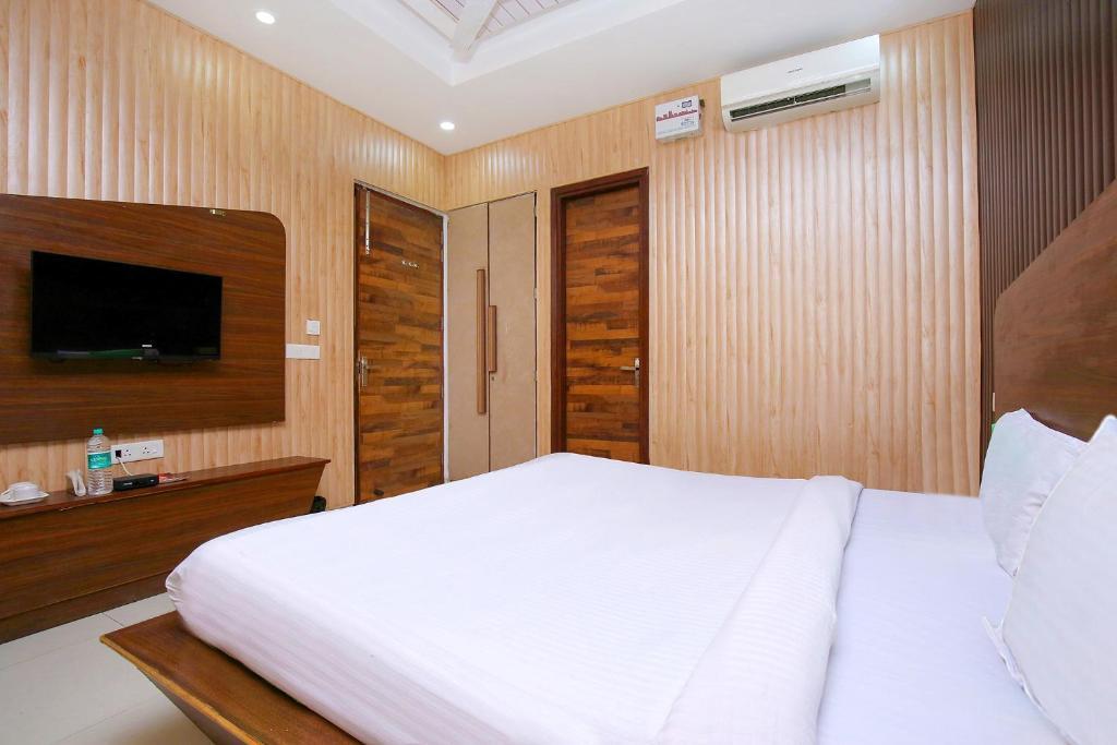 Зиракпур: FabHotel Pearl Grand