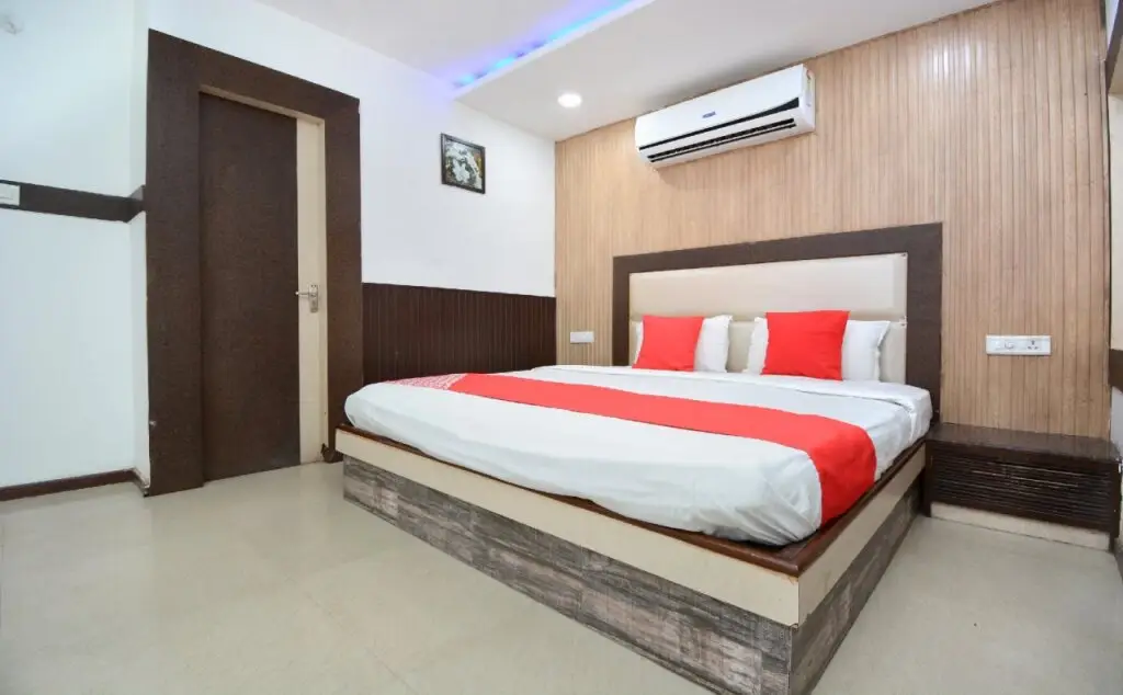 Бадди: Hotel Sartaj By OYO Rooms
