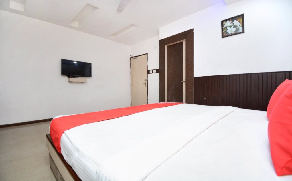 Бадди: Hotel Sartaj By OYO Rooms