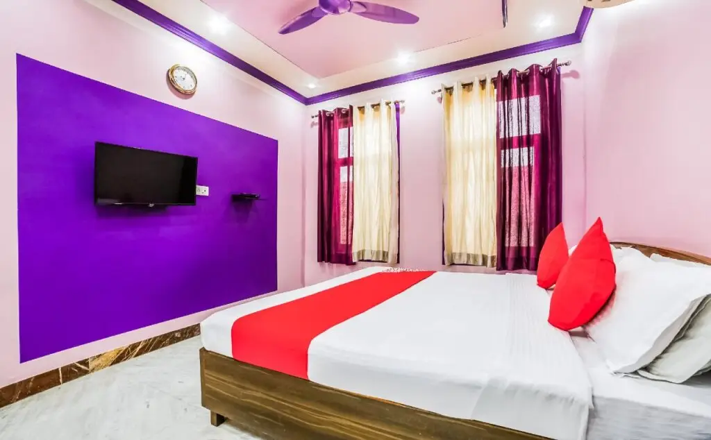 Берор: Rajdhani Tourist Motel