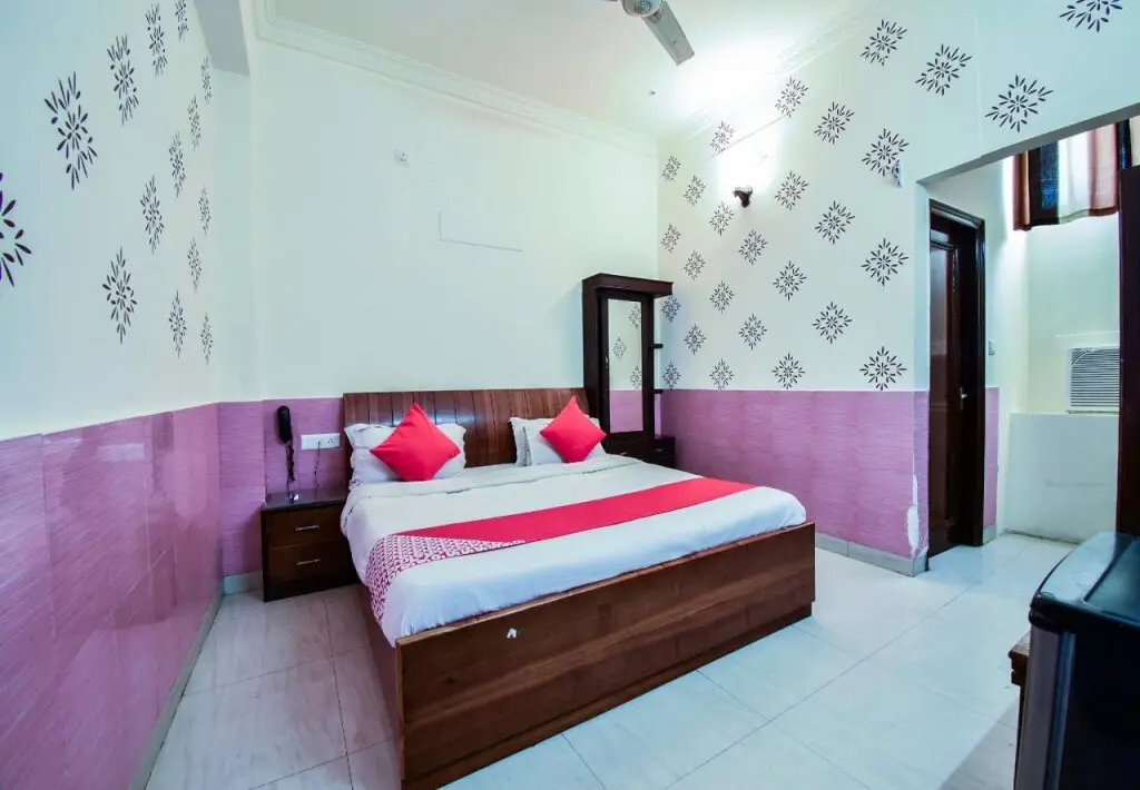 Rohtak: Hotel Vice Roy by OYO Rooms