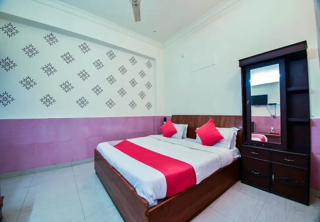Rohtak: Hotel Vice Roy by OYO Rooms