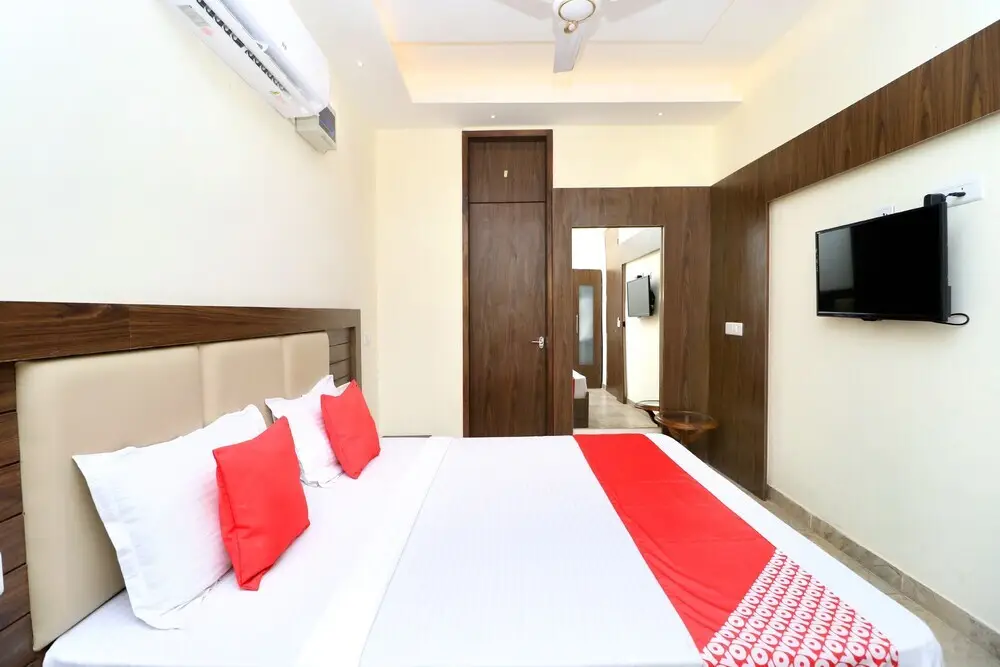 Hotel Jeevak by OYO Rooms — фото 1