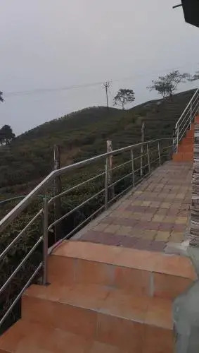 Курсеонг: Vamoosetrail Mahal Diram