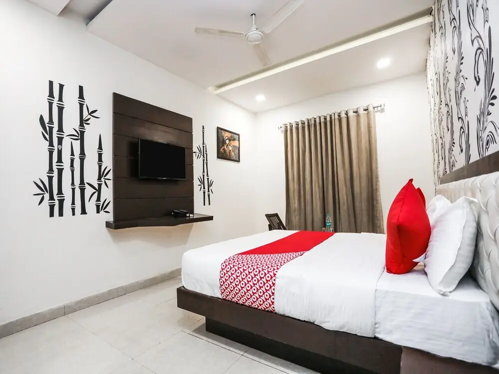 Колката: Hotel Maya International by OYO Rooms