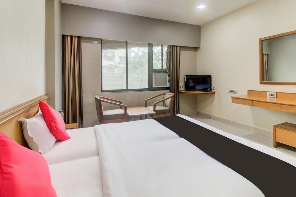 Тхане: Tuliipstays Hotel Ashok Bhiwandi by OYO Rooms