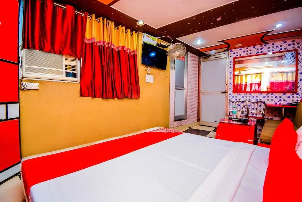 Бивани: Gaur Guest House by OYO Rooms
