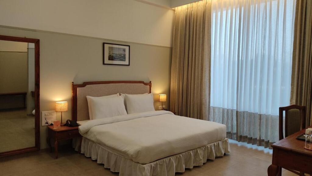 Амби Вэлли Сити: Rudra Resort