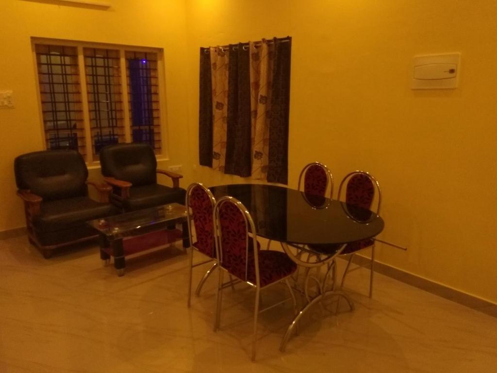 Варкала: Quality Inn