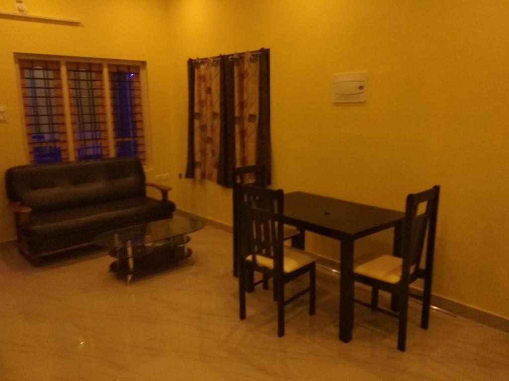 Варкала: Quality Inn