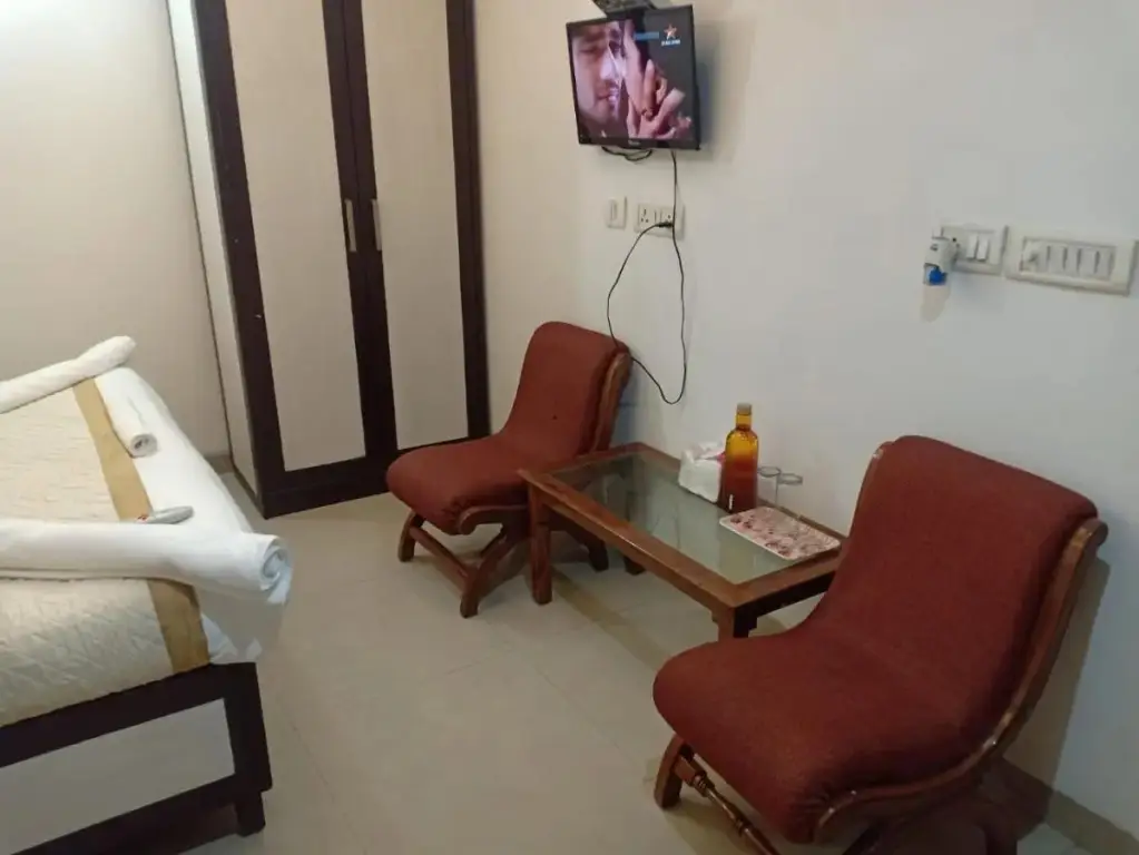 Нью-Дели: Shyam Palace Guest House