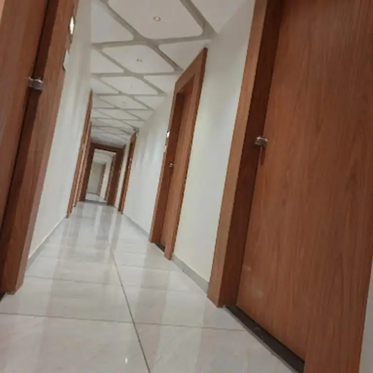 Гандхинагар: Maheman Guest House
