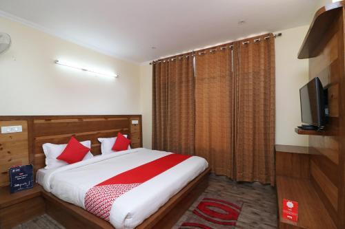 Казаули: OYO 27648 Kasauli Greens