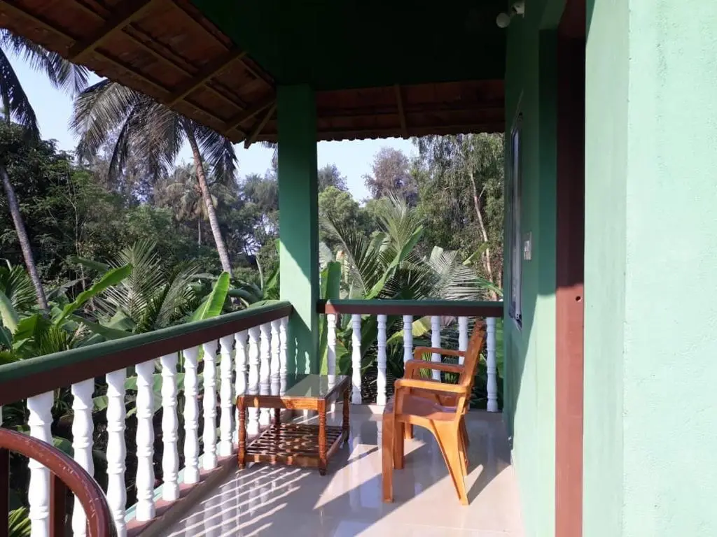Гокарна: Evergreen Farm House