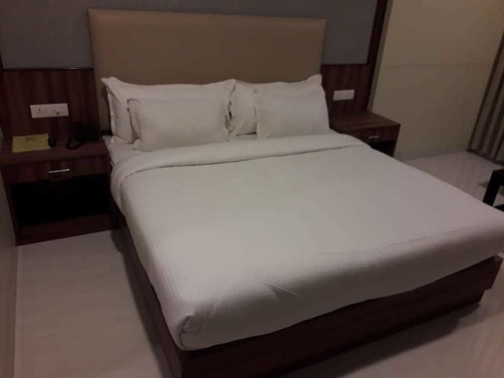 Сикар: Hotel Shyam