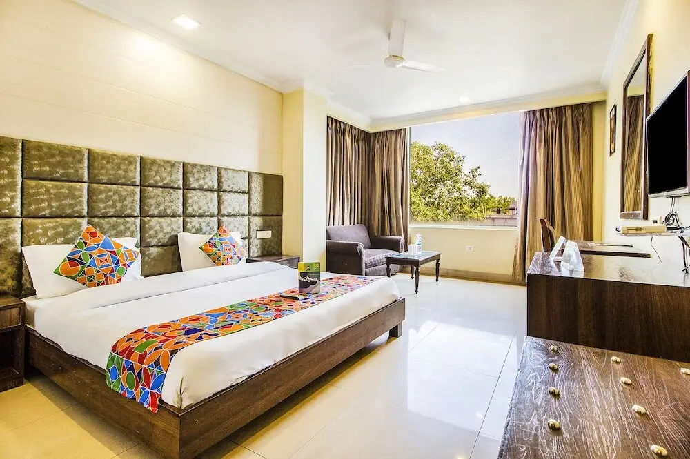 Амритсар: FabHotel Aay Kay