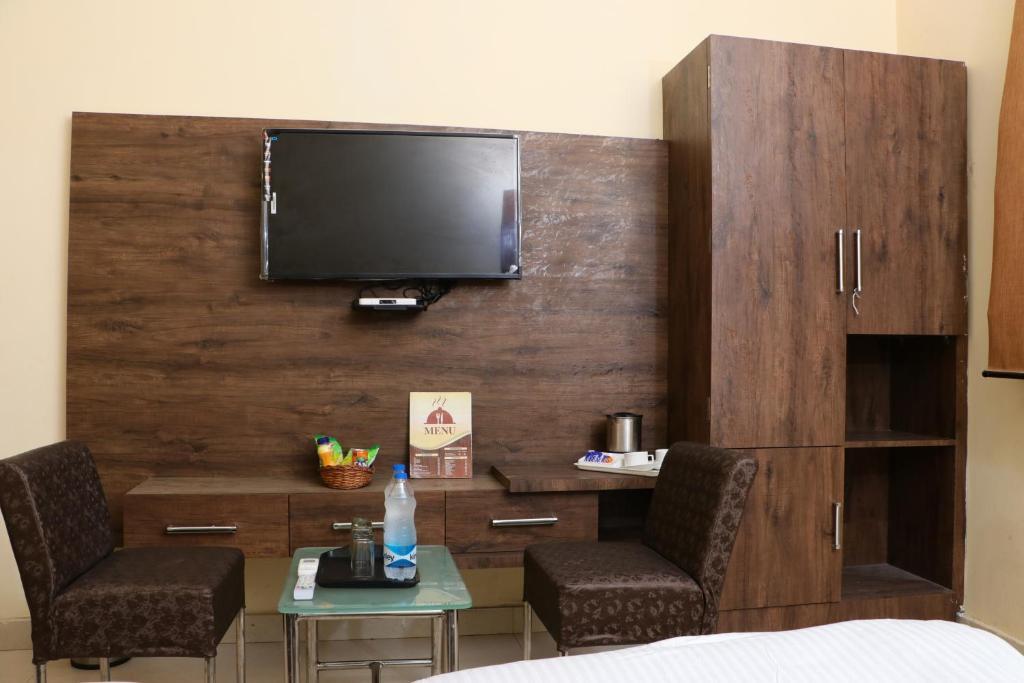 Амритсар: Hotel Avitaj inn