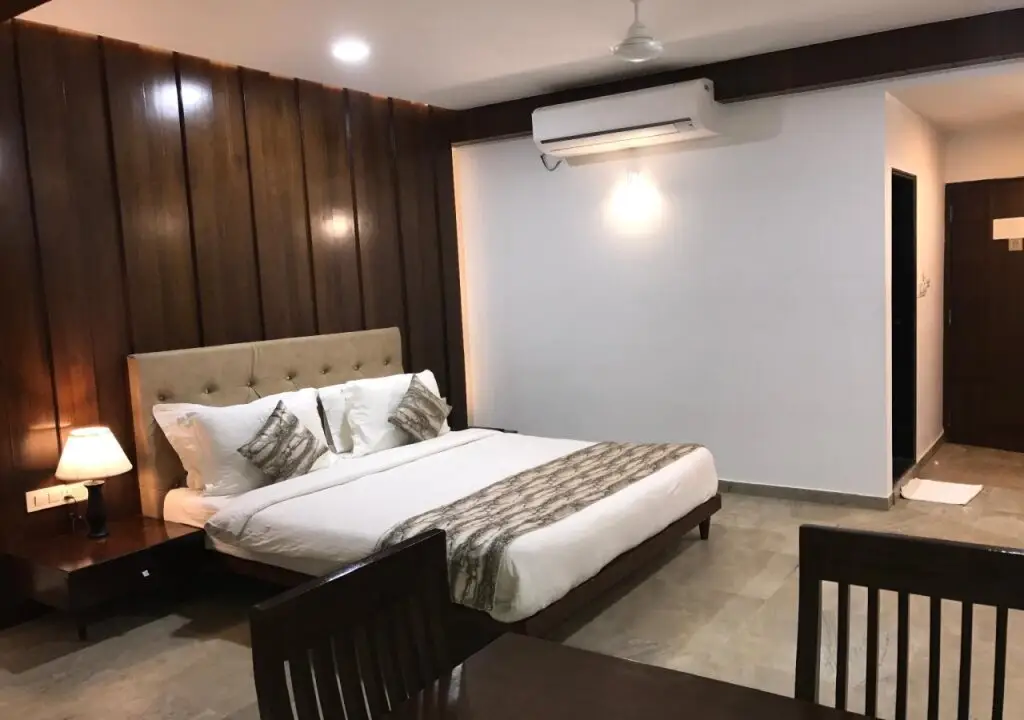 Дварка: Virgo Inn Rajdhani