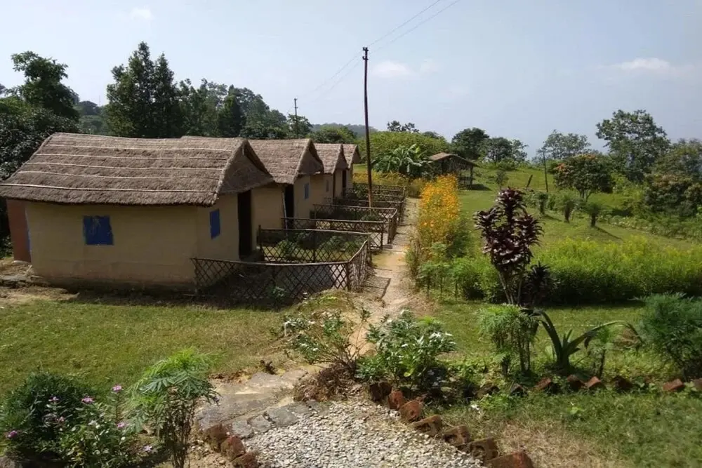 Наинитал: Goroomgo Whistling Woods Camp Nainital