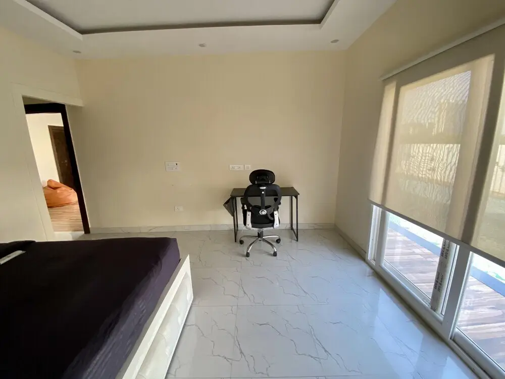 Большая Нойда: GoBravo 71: 2Bhk Farm with Pool & Garden Sector 150 Noida