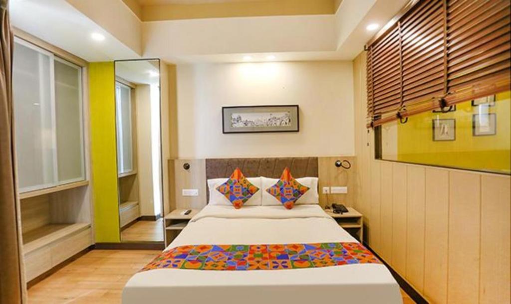 Гуруграм: Fabhotel Sapphire 83