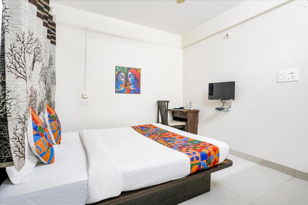 Пуна: Fabhotel Vardhan House Ii