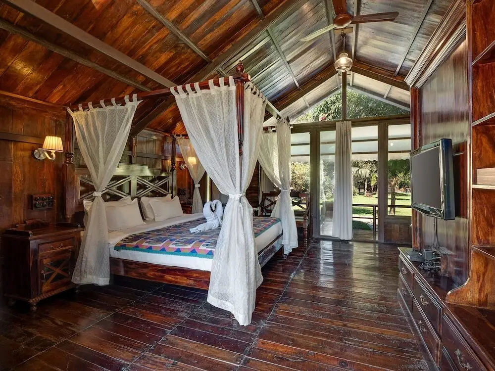 Амби Вэлли Сити: Jalsrushti Island Resort