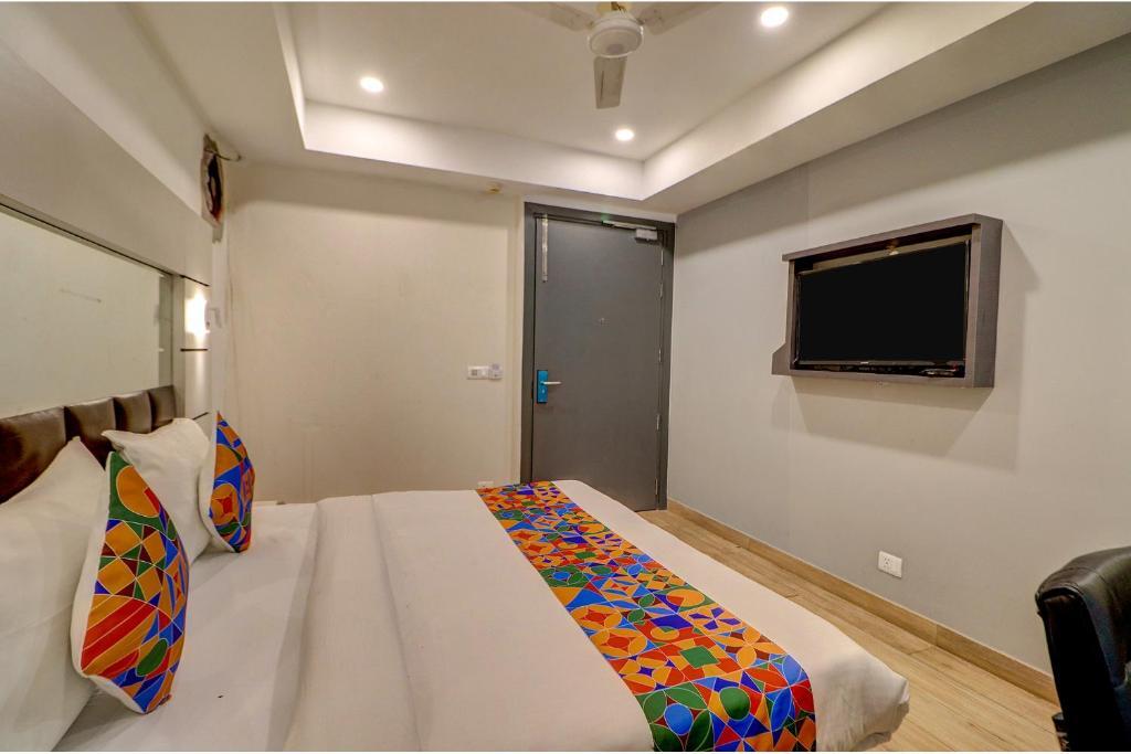 Нью-Дели: Fabhotel F9 Kirti Nagar