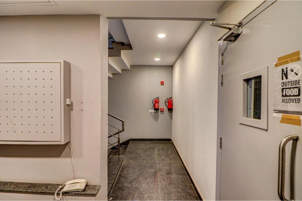 Fabhotel F9 Kirti Nagar — фото 1