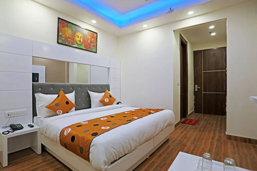 Алипур: Hotel Fortune Stay