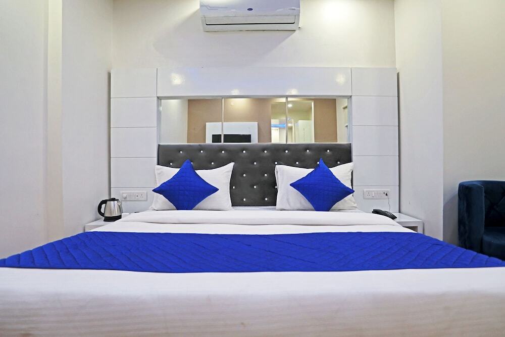 Алипур: Hotel Fortune Stay