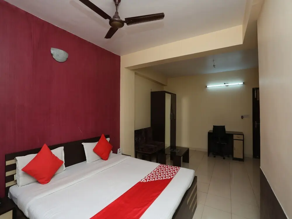 Мадхьямграм: OYO 16394 Prantik Guest House