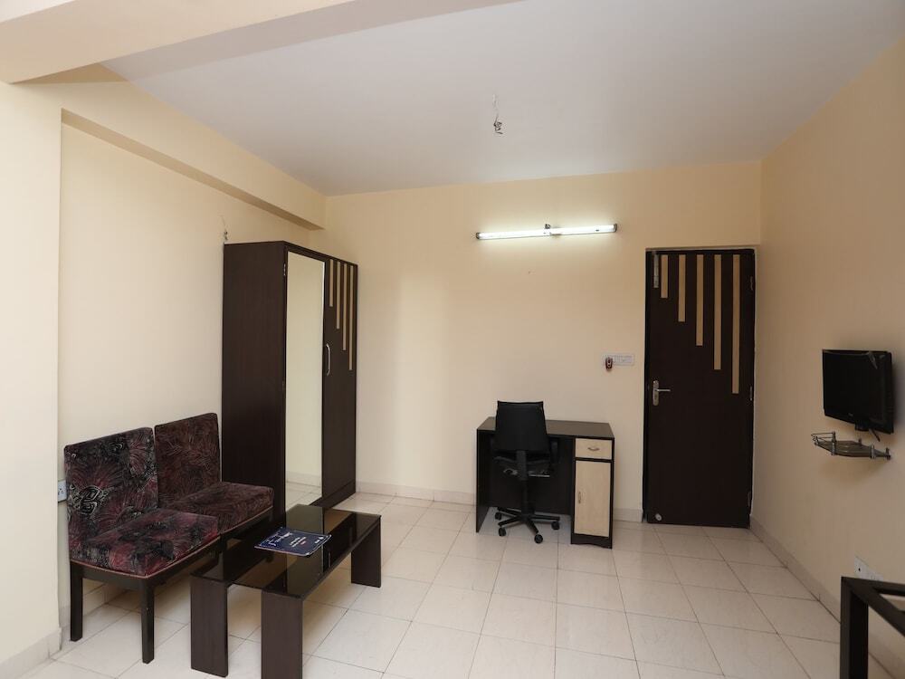 Мадхьямграм: OYO 16394 Prantik Guest House