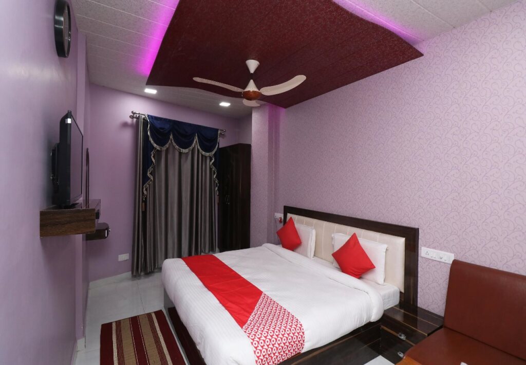 Лакхимпур: Mv Hotel By OYO Rooms