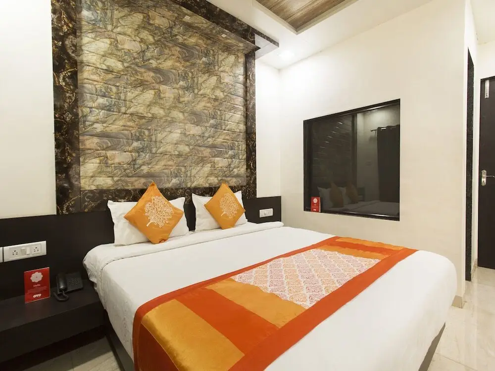 Лонавала: Hotel Swapnalok by OYO