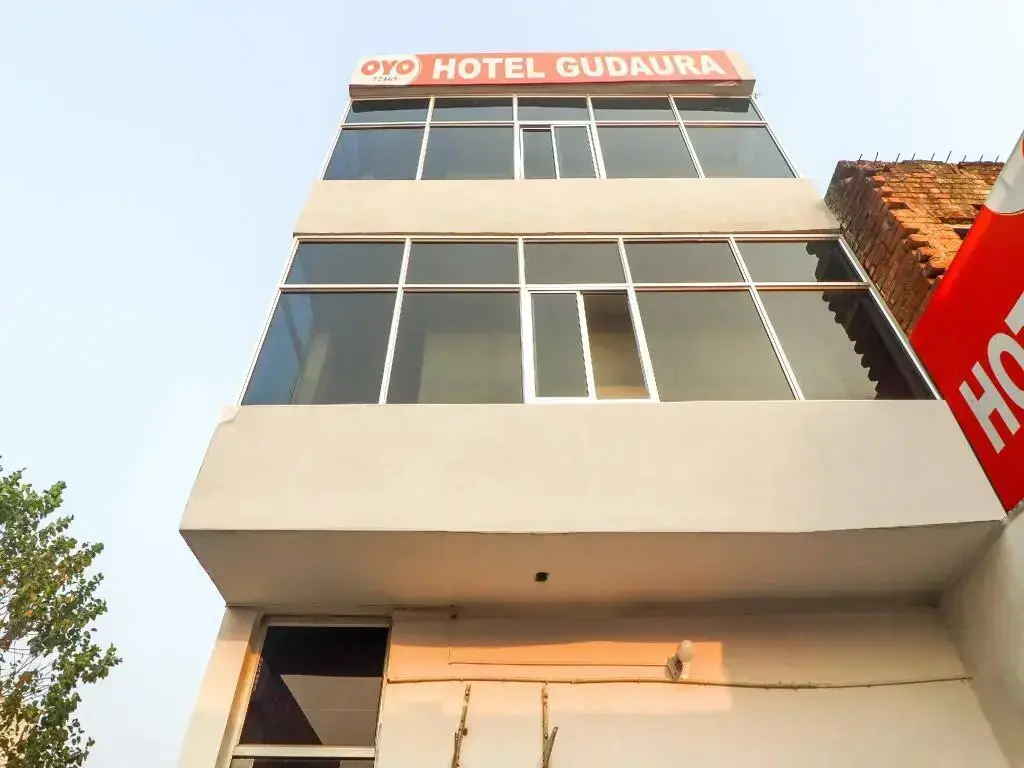 Лакхнау: Hotel Gudaura by OYO Rooms