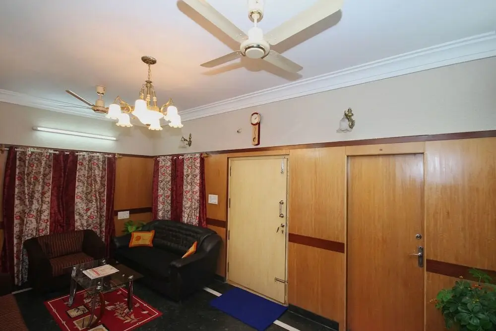 Бангалор: Hotel Shree Comforts by OYO Rooms