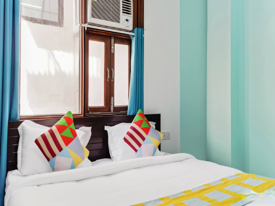 Нью-Дели: OYO Home 35789 Cozy Stay BLK Hospital