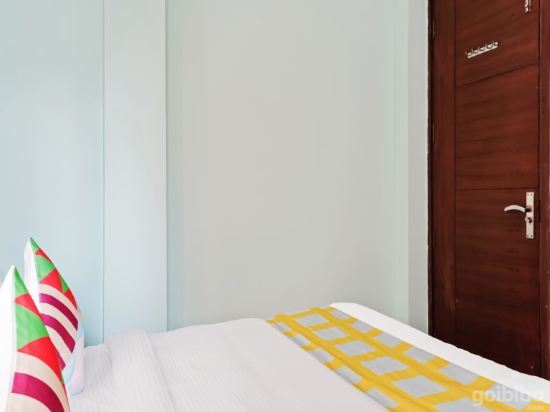Нью-Дели: OYO Home 35789 Cozy Stay BLK Hospital