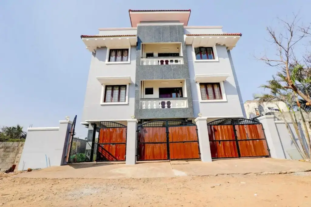 OYO Home 78561 Fantasea Uthandi — фото 1