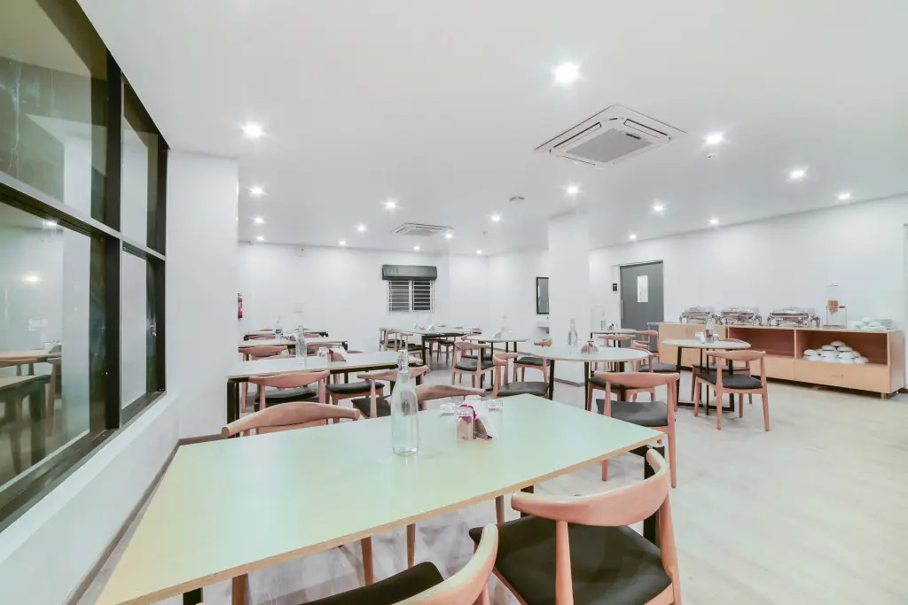 Бангалор: OYO Townhouse Boutique Design 363 Sarjapur Near 7D Voyage