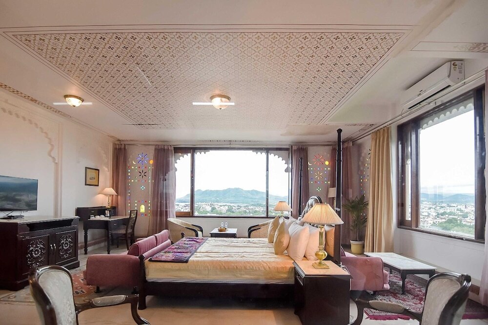 Удаипур: Hotel Raj Kuber