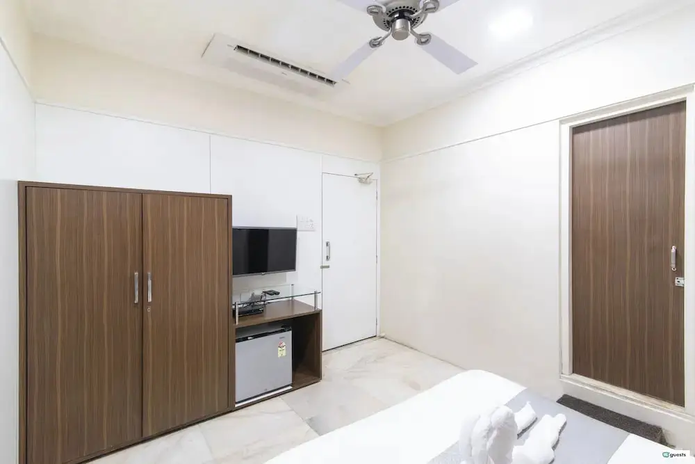 Мумбаи: HiGuests Vacation Homes - The Gulf Hotel