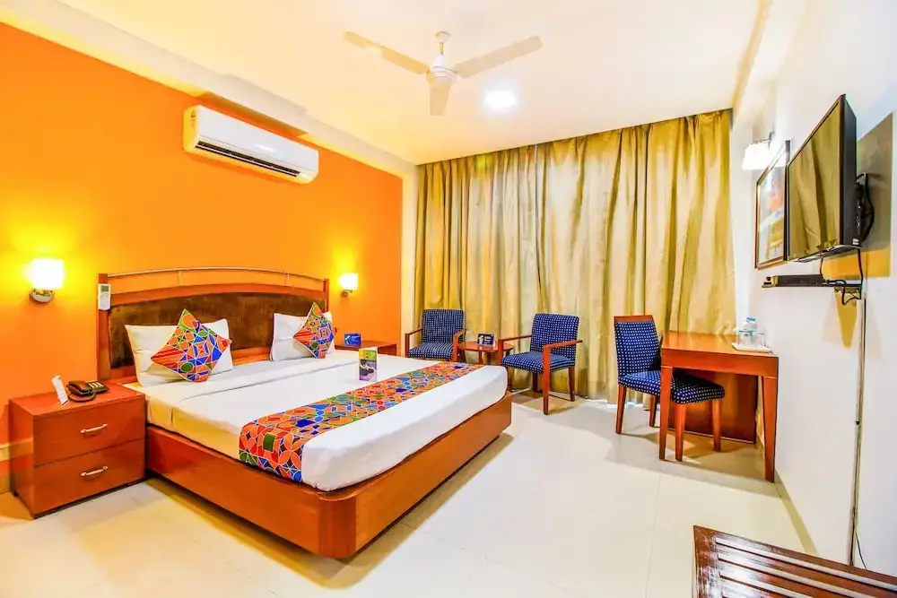 Нью-Дели: FabHotel Divine Inn