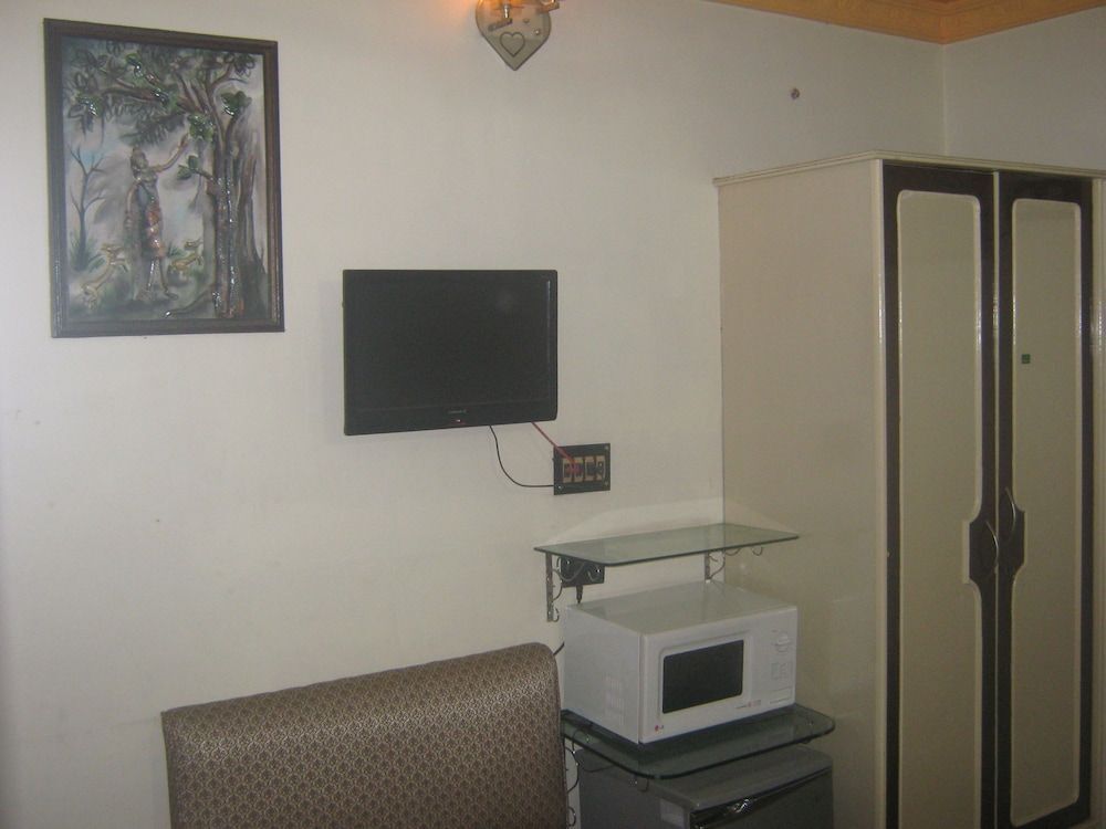 Колката: Shila International
